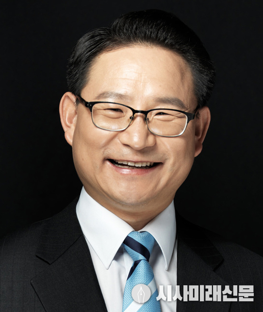 김승규목사 / 광명교회담임 / 총신대학원 /<br>
시사미래신문 논설위원