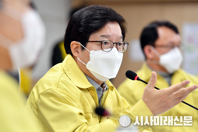 염태영 시장이 발언하고 있다.