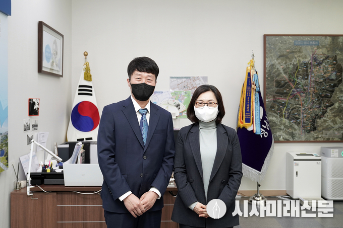 4월24일 은수미성남시장과 최우식대표와의 간담회를 가졌다