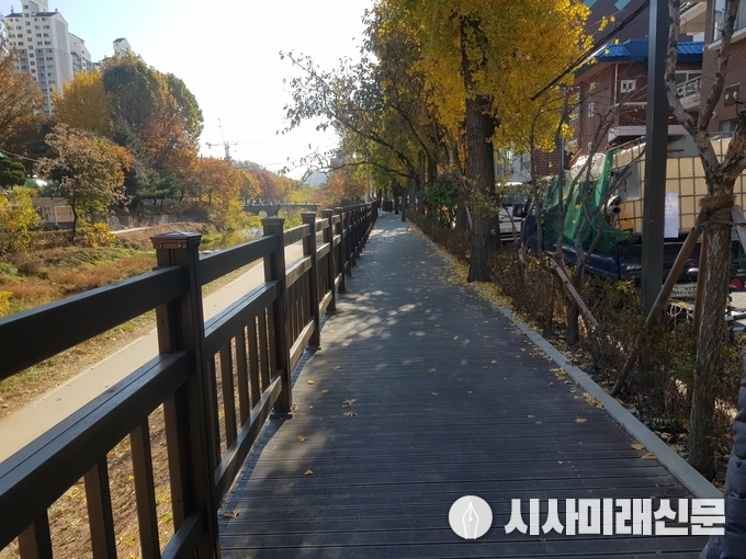 만안교 주변 보행 데크(주간)