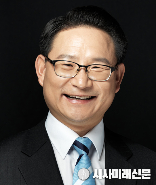 김승규목사 / 시흥 광명교회 담임 / 총신대학원 / 평남노회장 / 시사미래신문 논설위원