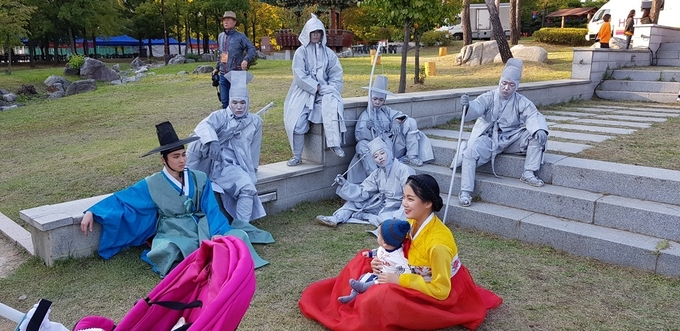 (안산김홍도축제) 김홍도마임 및 한복체험
