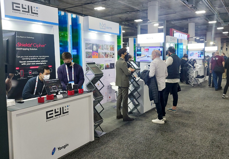7일 미국 라스베가스 컨벤션 센터에서 열린 CES 2022에 참가한 용인시 기업들