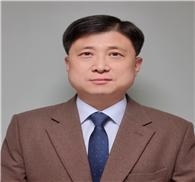 <strong>박범진 교수 / 시사미래신문 논설위원 약력<br>
<br>
- 경희대학교 경영대학원 겸임교수<br>
- 대한민국재향군인회 안보교수<br>
- 예비역 해군대령(사후(OCS) 86기)<br>
- 한국해양전략연구소 객원연구위원<br>
- (사)이어도연구회 연구위원<br>
- (사)한국민방위안전협회 재난안전연구소 부소장<br>
- 한국군사문제연구원 군사연구위원<br>
- (사)독도사랑운동본부 자문위원<br>
- 한남대 도약추진위원회 위원<br>
- 육해공군 예비역대령연합회 운영위원<br>
- 한국동북아학회 / 한국군사학회 이사<br>
- 한국국가정보학회 상임이사</strong>