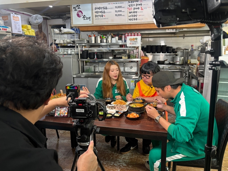 식상완가 경기도 특집 사진(왼쪽부터 천이이, 나또우, 쩡쯔위)