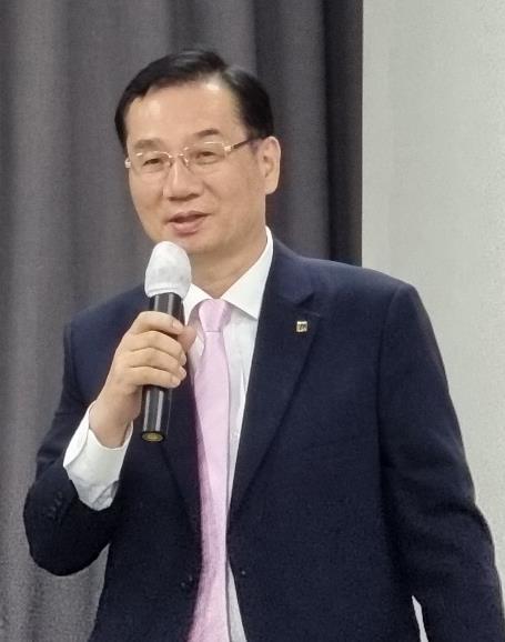 해군대학 재단법인 설립 추진위 강진복 부위원장 / 해군자문위원
