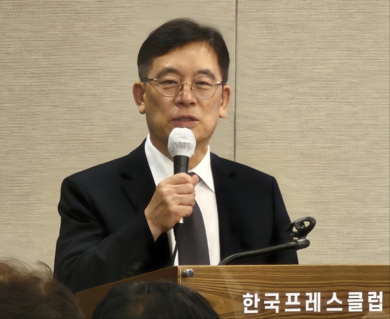 <strong>사)전국17개광역시•226개 시군구기독교총연합 대표회장 임영문 목사</strong>