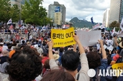 10월3일 400만명 집회, 한국기독교총연합회 대표전광훈목사... "문재인 빨갱이정권 하야하라→조국 구속하라“