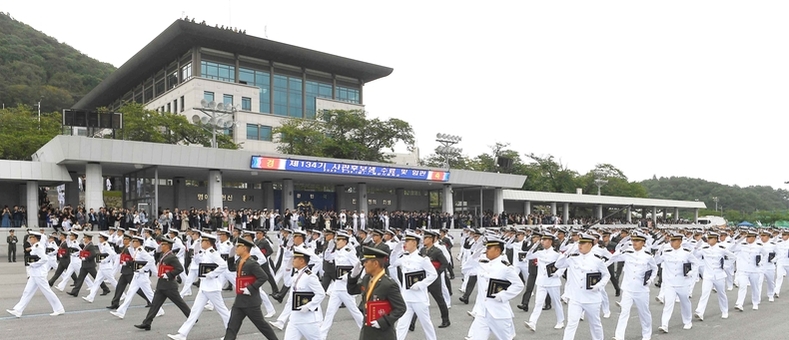 해군․해병대 사관후보생(OCS) 제134기 임관식 거행