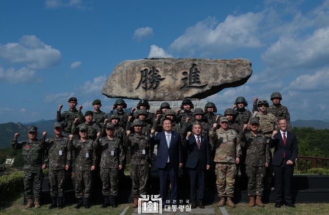 6월 15일 윤석열 대통령은 2023 연합·합동 화력격멸훈련을 주관했다.