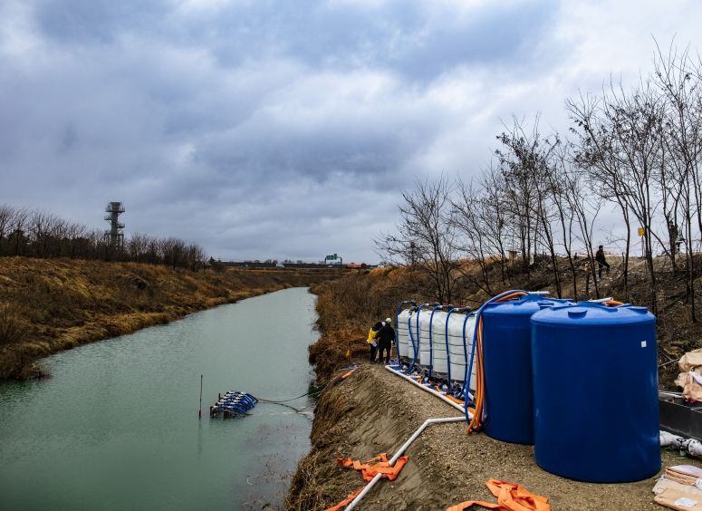 평택시, 설 연휴에도 관리천 정상화 위한 작업 지속