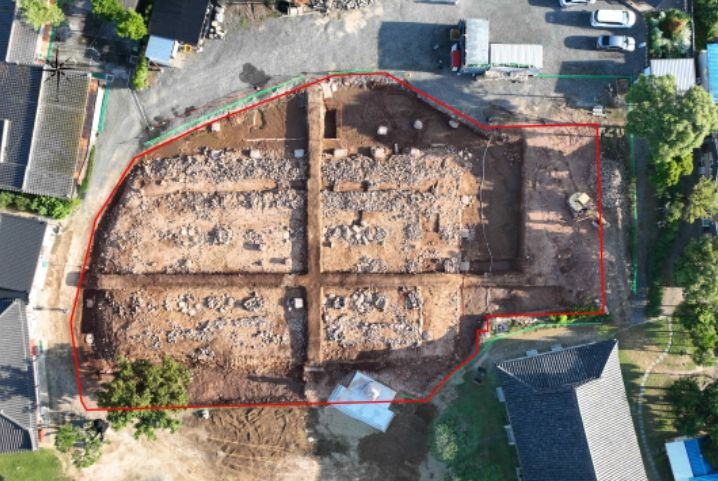 경주 흥륜사 금당지 전경