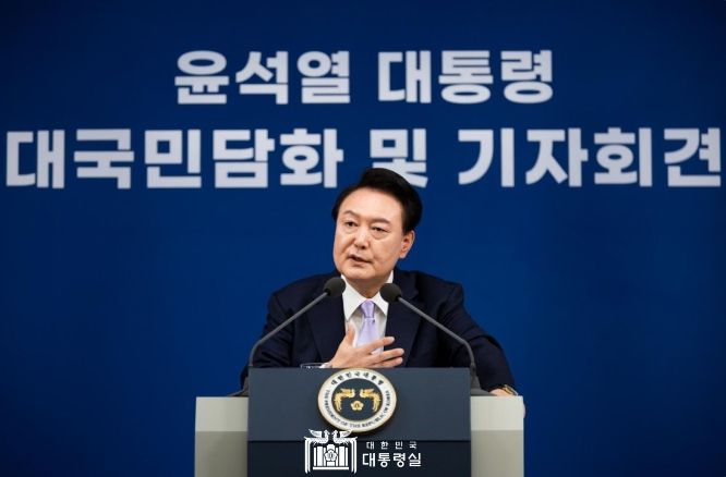 11월 7일 윤석열 대통령은 용산 대통령실에서 대국민담화 및 기자회견을 진행했다.