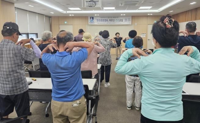 수원시 장안구 영화동, 든든튼튼영화 어르신 건강교실 운영