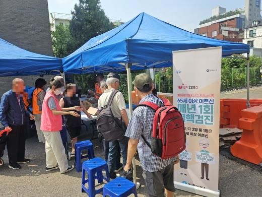 파주시, 이동푸드마켓 나눔행사서 ‘찾아가는 결핵검진’진행