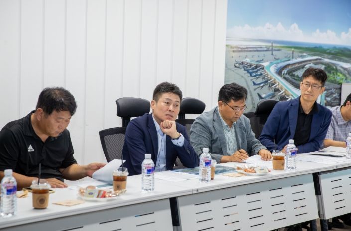 김정헌 인천 중구청장, 인천국제공항공사에 ‘삼목항 진입로 개선’ 건의
