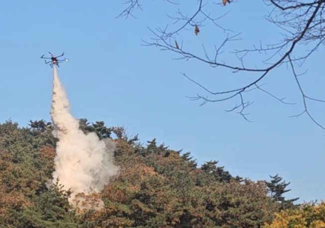 드론 진화(친환경 분말소화재 분사)