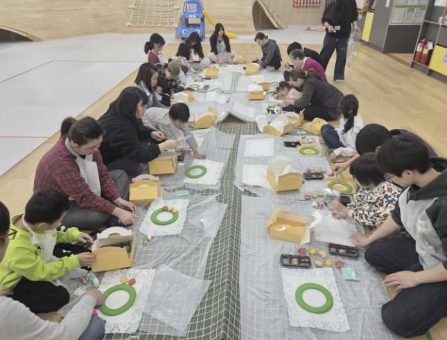 시흥시 드림스타트, '겨울 통·통 놀이터' 성료…50가족 함께한 연말 가족 소통 프로그램