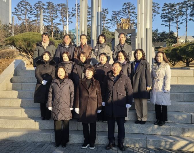 고양교육지원청 이현숙 교육장, 현충탑 참배로 병오년 새해 시작