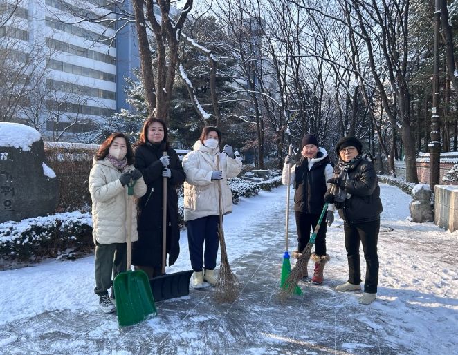 ‘인공지능(AI)제설 시스템’ 출근길 교통대란 막았다