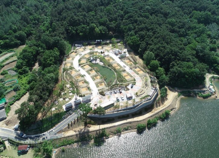 1. 천안국민여가캠핑장 전경.